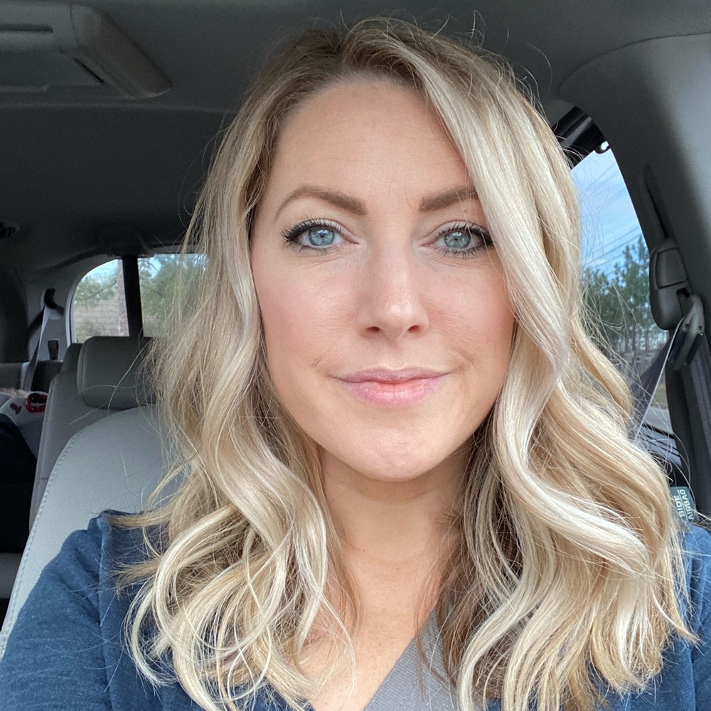 Meet your Posher, Lynsey